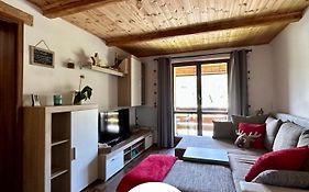 Apartmán s výhledem na Jezerní stěnu